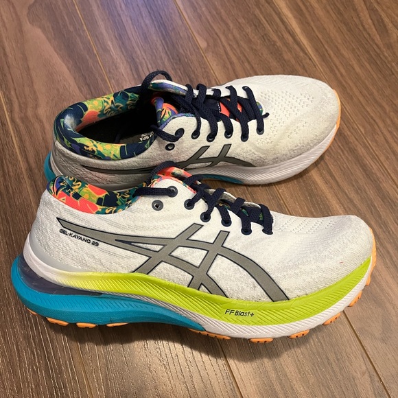 Asics Shoes - ASICS Gel Kayano 28 Running Shoes Size 7.5